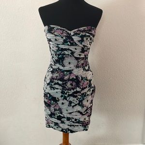 Bcbg maxazria strapless dress